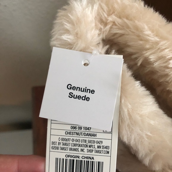 ✨ NWT Suede Winter Boots ✨ - Picture 7 of 15